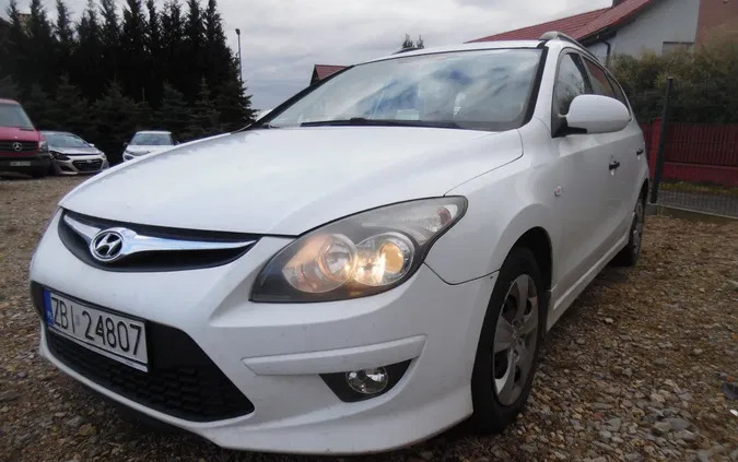 hyundai i30 Hyundai I30 cena 4100 przebieg: 425000, rok produkcji 2010 z Kołobrzeg